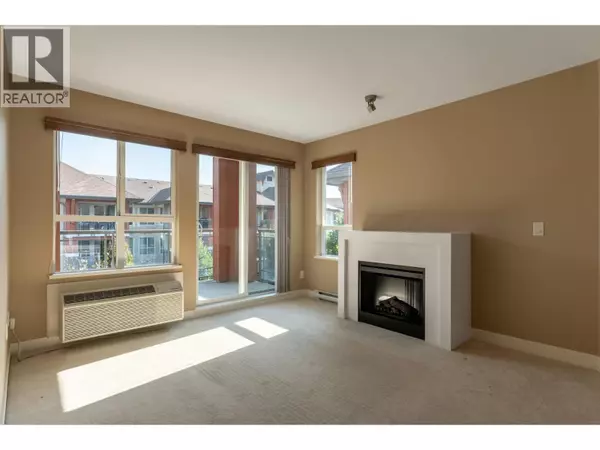 Kelowna, BC V1Y9Z2,1099 Sunset DR #438