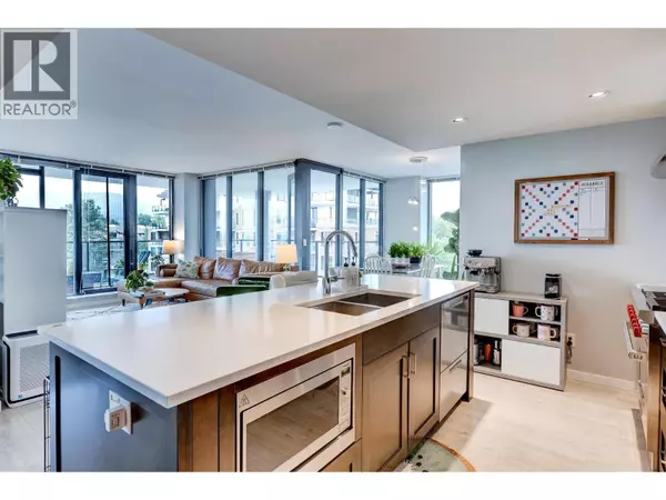 Kelowna, BC V1Y0C1,485 Groves AVE #406