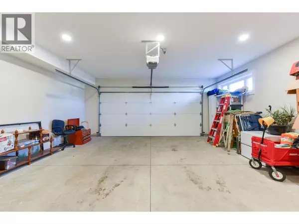 Penticton, BC V2A0G2,222 Lee AVE #101