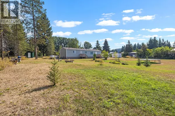7306 BERTRAND Road, Jaffray, BC V0B1T0