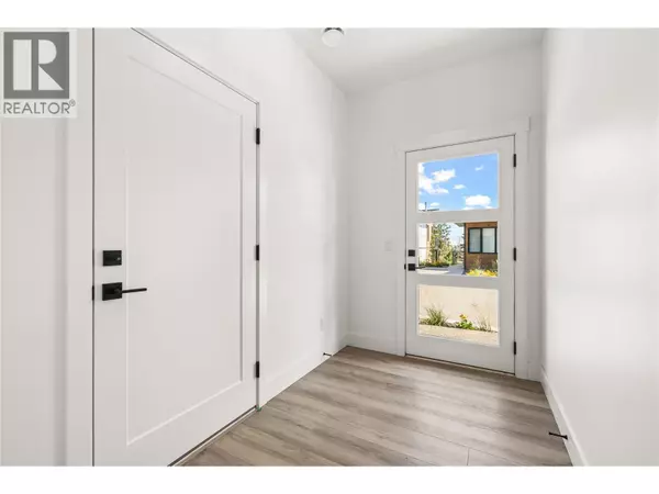 West Kelowna, BC V4T0G8,2835 Canyon Crest DR #17