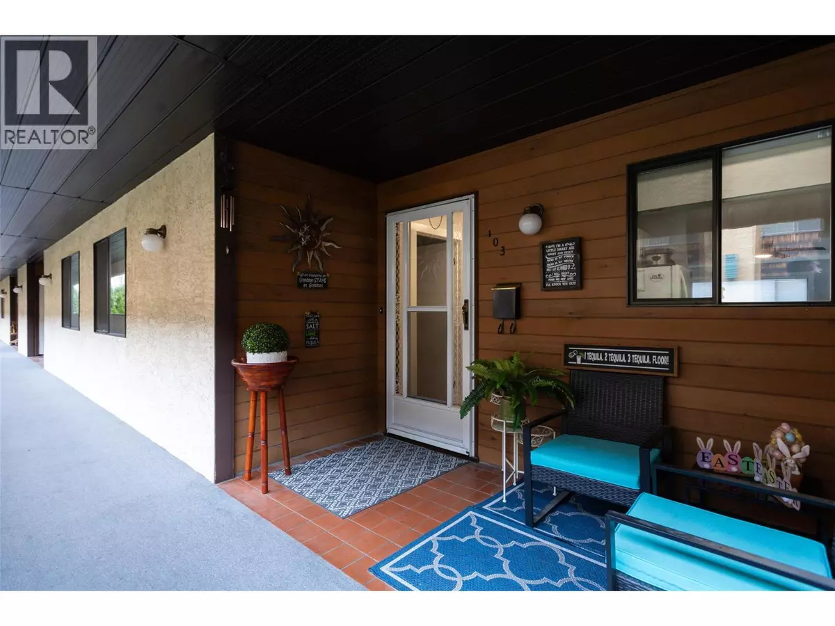 Kelowna, BC V1Y3Z6,1903 Lindahl ST #103