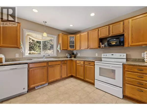 Kelowna, BC V1X3E4,975 Neptune Road