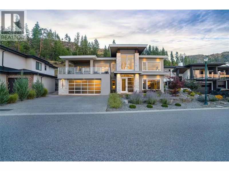 5697 Jasper Way, Kelowna, BC V1W5L7