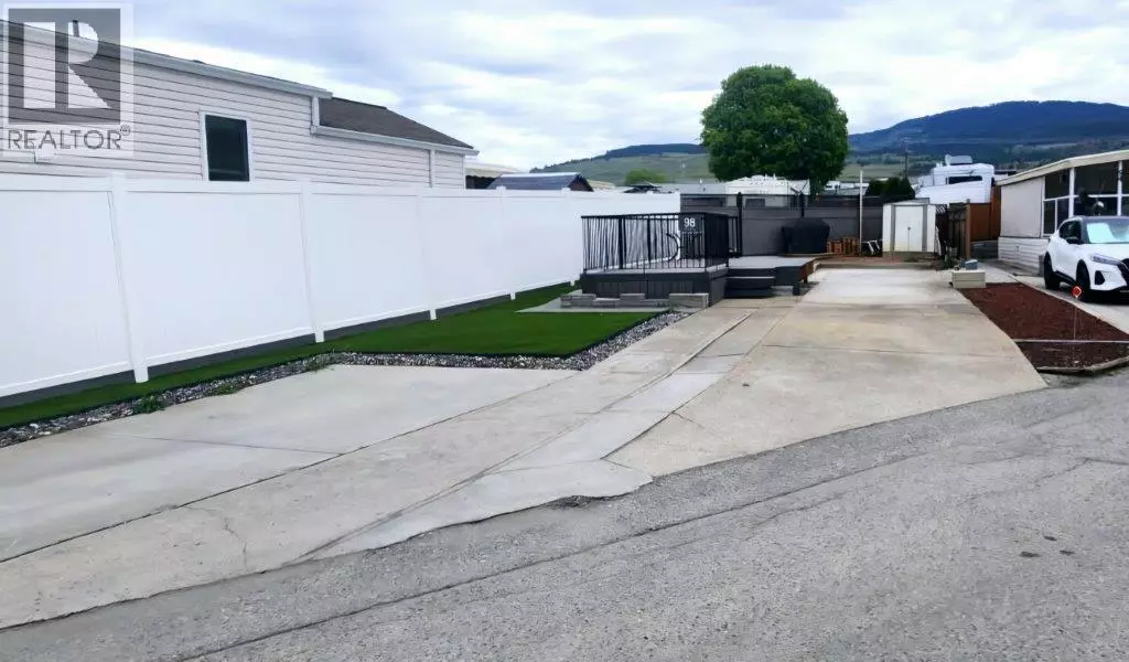 415 Commonwealth RD #98, Kelowna, BC V4V1P4