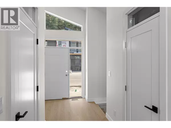 Kamloops, BC V2E0E7,2400 Coldwater DR #137