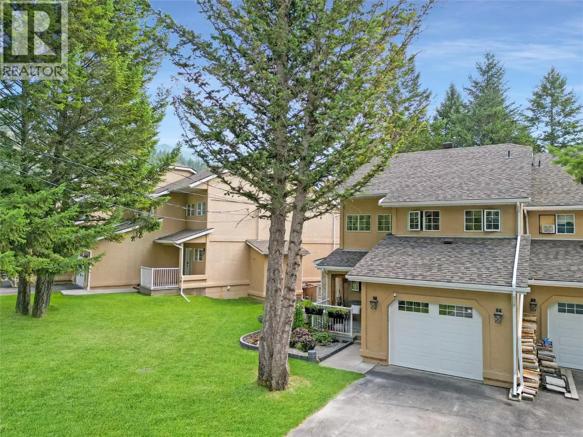 Radium Hot Springs, BC V0A1M0,4850 McKay ST #4
