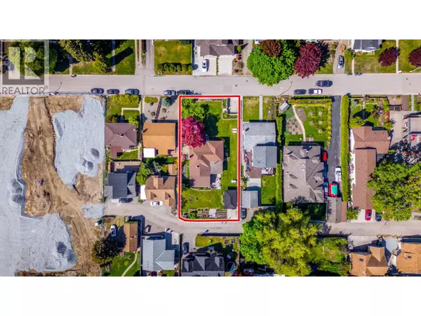 Kelowna, BC V1Y5M2,607 Glenwood Avenue