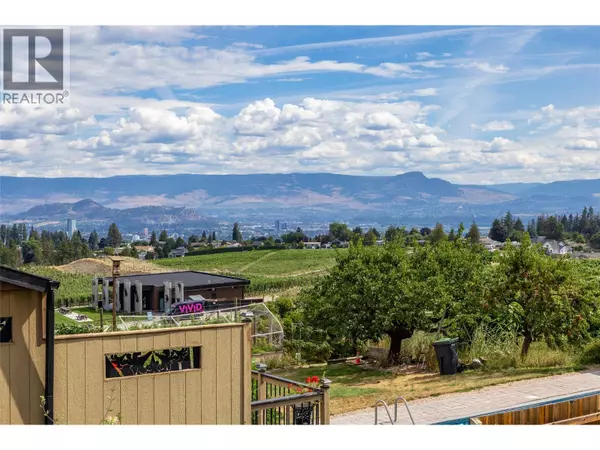 West Kelowna, BC V1Z2C3,2415 COLLINGWOOD Road