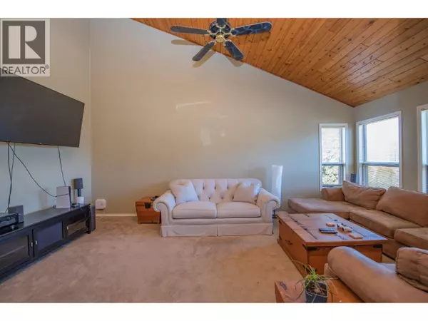 Enderby, BC V4Y4C1,135 Birch Crescent