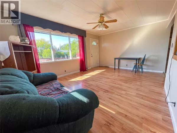 Pouce Coupe, BC V0C2C0,4810 48 Avenue