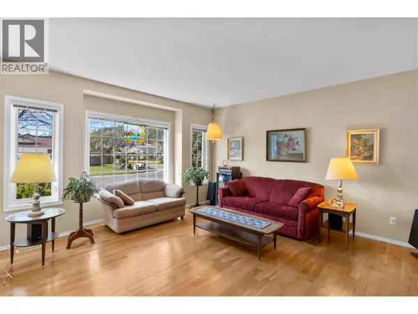 Kelowna, BC V1V1P1,390 McTavish Crescent