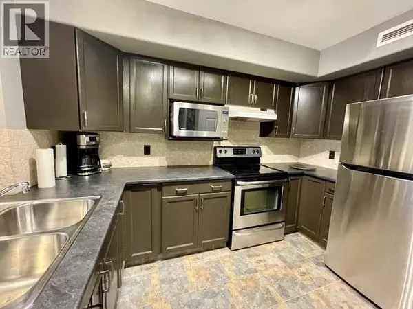 Kelowna, BC V1W3W1,3115 De Montreuil CT #103