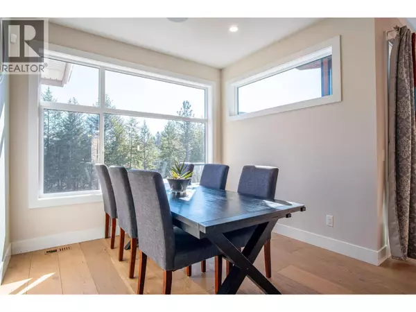 Lake Country, BC V4V0A9,10335 Long Road