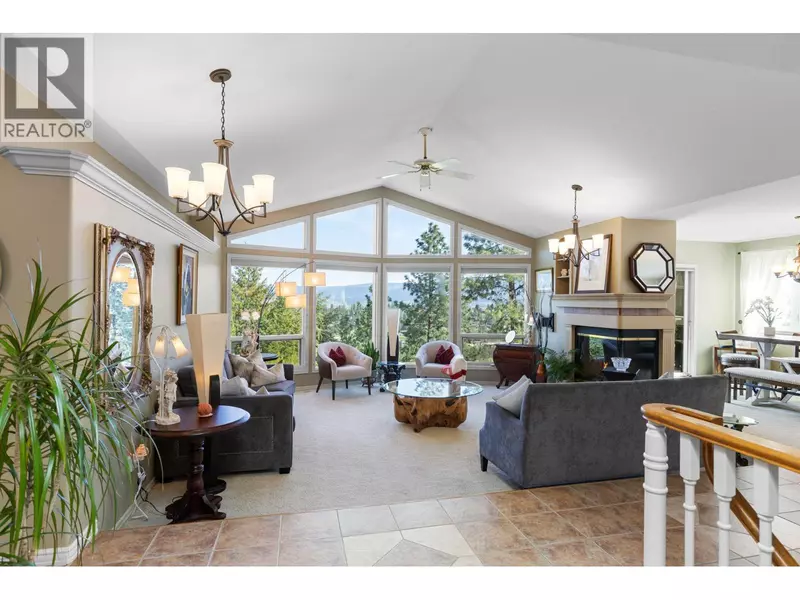 1991 Horizon Drive, West Kelowna, BC V1Z3L3