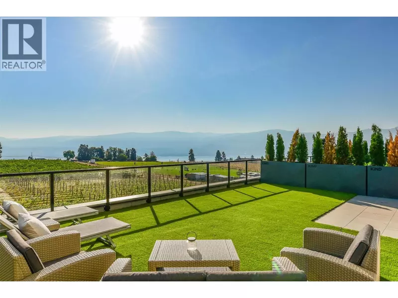 2780 Olalla RD #307, West Kelowna, BC V1Z2A9