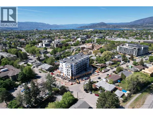 Kelowna, BC V1Y6B5,1380 Pridham AVE #201
