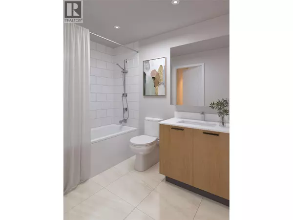 Kelowna, BC V1Y6B5,1380 Pridham AVE #201