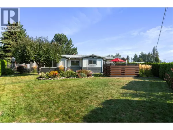 702 Second Avenue, Chase, BC V0E1M0