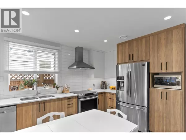 Kelowna, BC V1Y5N7,727 Cadder Avenue