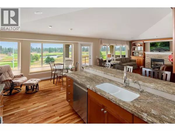 Kelowna, BC V1V2S8,2455 Quail Ridge BLVD #111