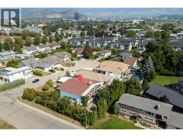 Kelowna, BC V1Y7Y2,2295 Rhondda Court