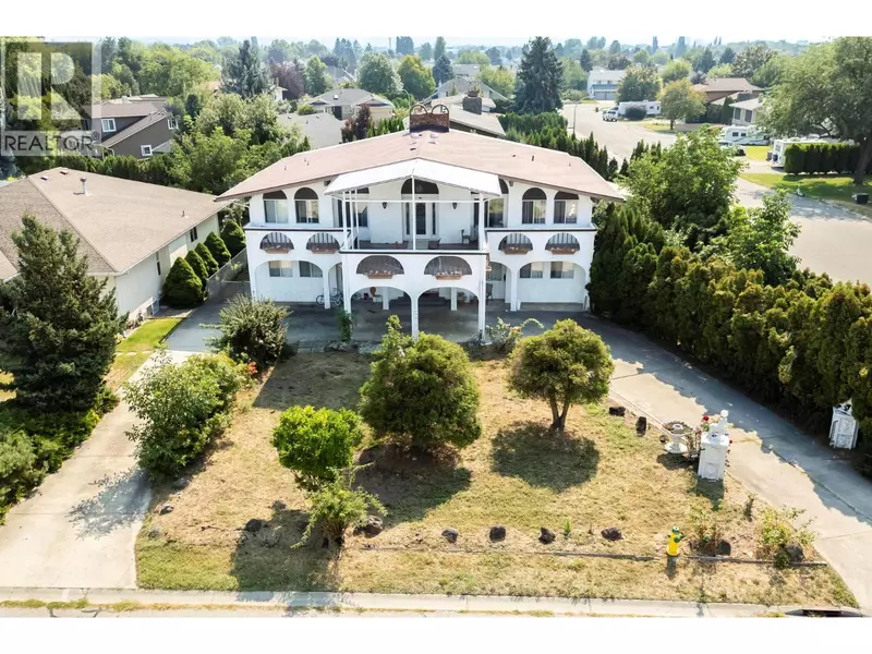 2295 Rhondda Court, Kelowna, BC V1Y7Y2