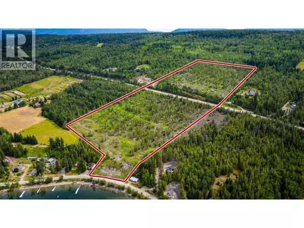 Sorrento, BC V0E1H1,1720 Blind Bay Road