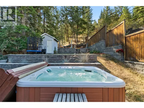 Kamloops, BC V1S1T9,2421 DRUMMOND Court