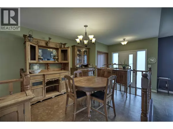 Grand Forks, BC V0H1H0,7460 VALLEY HEIGHTS Drive