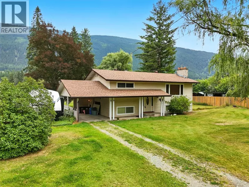 1653 Birch Island Lost Creek Road, Clearwater, BC V0E1N0