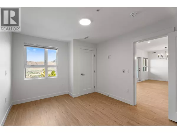 Kamloops, BC V2E0E8,1844 Qu'Appelle BLVD #206