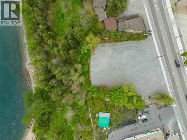 Castlegar, BC V1N1H8,1445 COLUMBIA Avenue