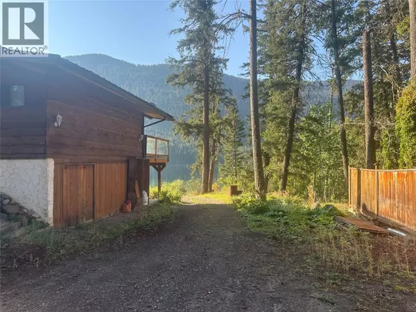 Kamloops, BC V2H1P9,2236 OJIBWAY Road
