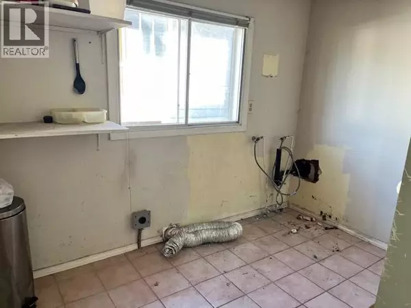 Kelowna, BC V1Y2T4,2166 Aberdeen Street