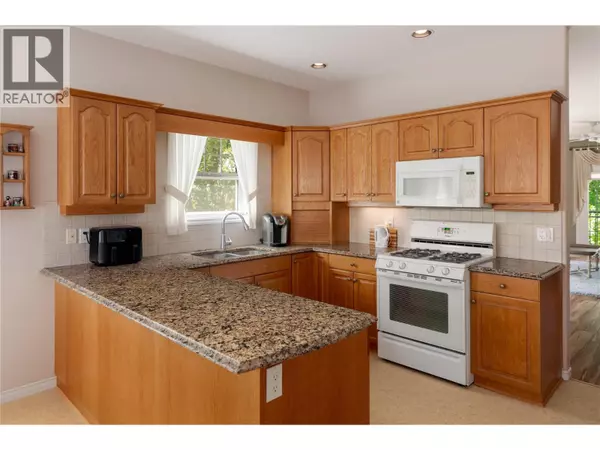 Kelowna, BC V1W4S8,419 PROVIDENCE Avenue