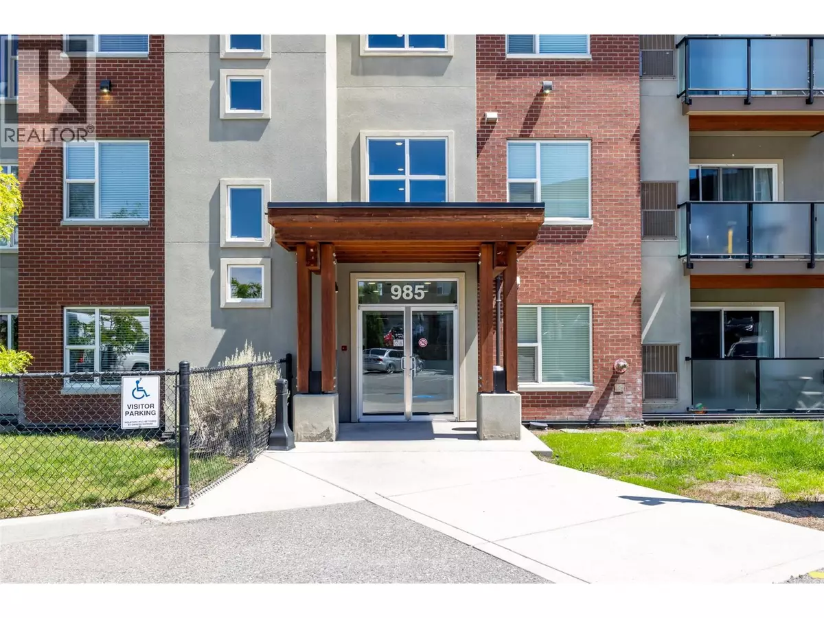 Kelowna, BC V1V3C8,985 Academy WAY #104