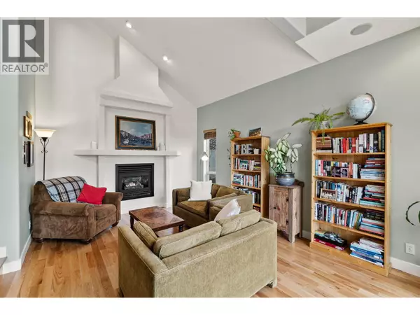 Penticton, BC V2A2C4,712 Creekside Road