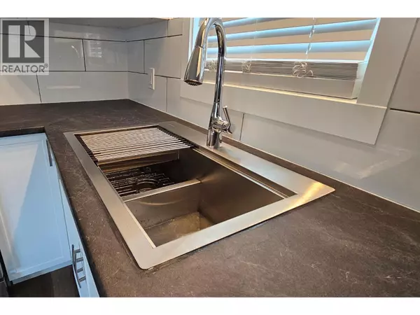 Merritt, BC V1K1L8,1401 NICOLA AVE #4