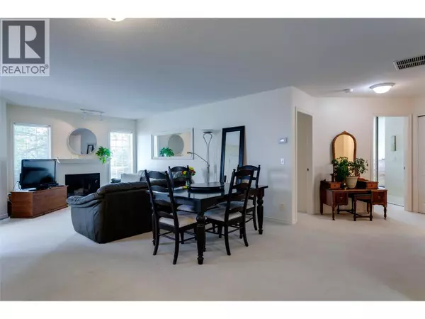 Kelowna, BC V1W3C2,2350 Stillingfleet RD #213