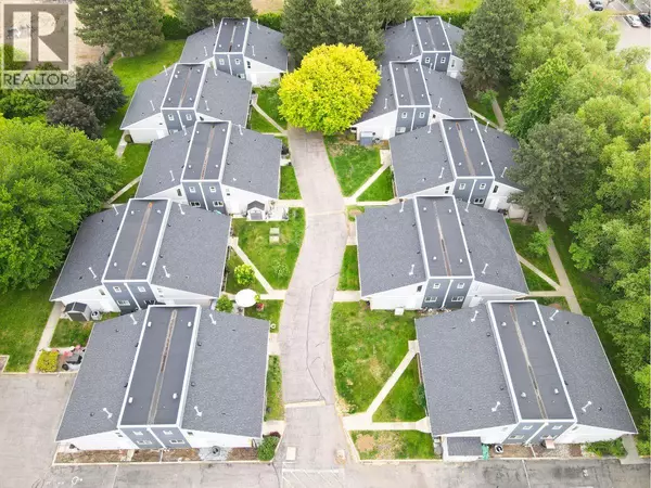 Kelowna, BC V1W3N5,3155 Gordon DR #202