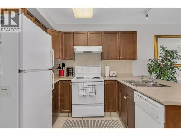 Big White, BC V1P1P3,215 Kettleview RD #402