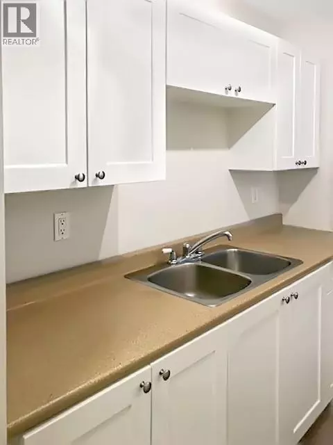 Kamloops, BC V2C6C9,751 Grandview TER #102