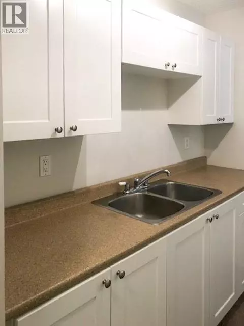 Kamloops, BC V2C6C9,751 Grandview TER #102