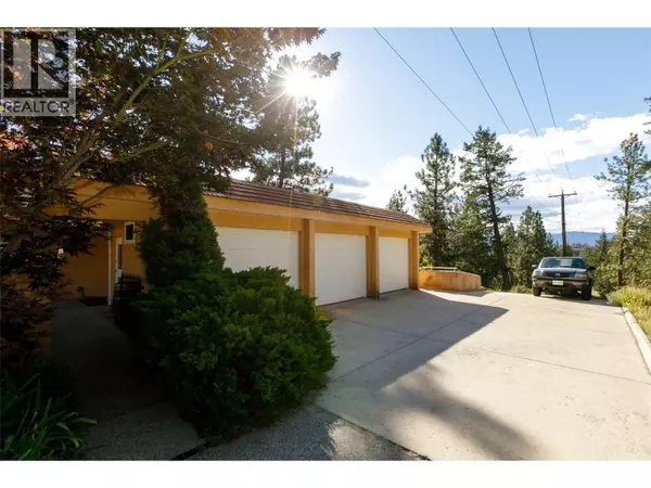 West Kelowna, BC V1Z3B7,1642 West Kelowna Road