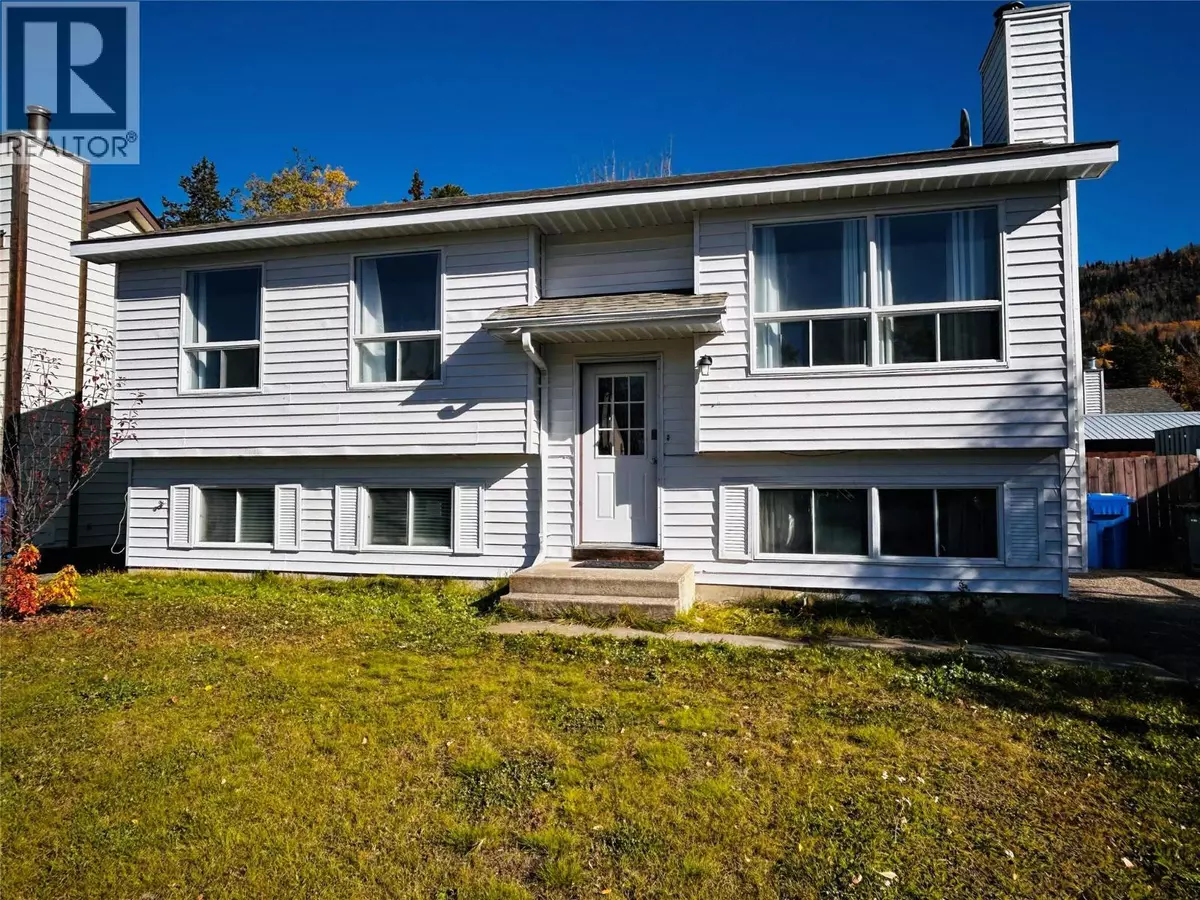 Tumbler Ridge, BC V0C2W0,116 Wolverine Avenue