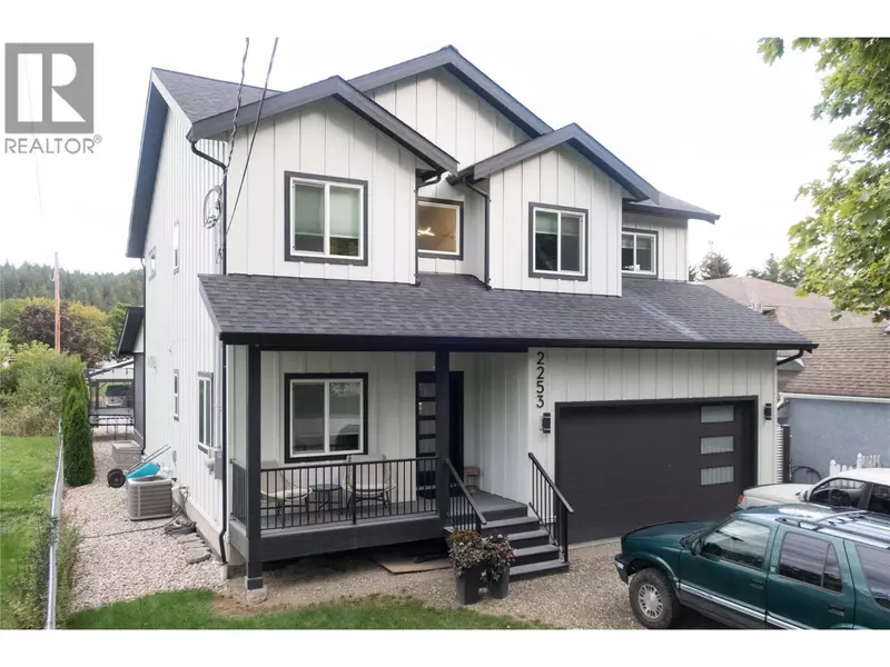 2253 Shuswap Avenue, Lumby, BC V0E2G0