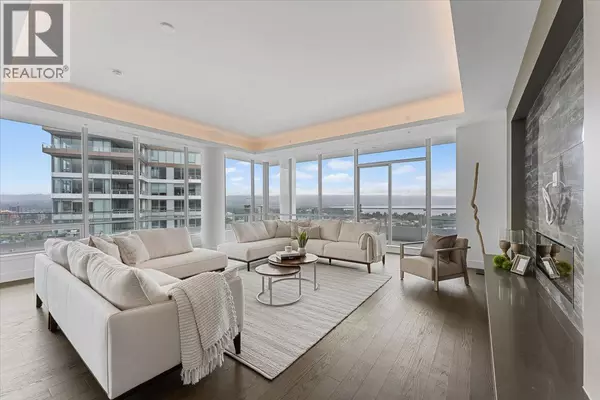 Kelowna, BC V1Y0J4,1181 Sunset DR #2601