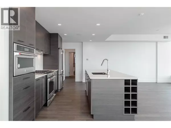 Kelowna, BC V1Y0J5,1181 Sunset DR #2703