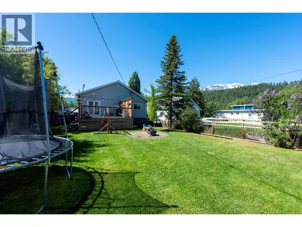 Golden, BC V0A1H2,511 11th Street